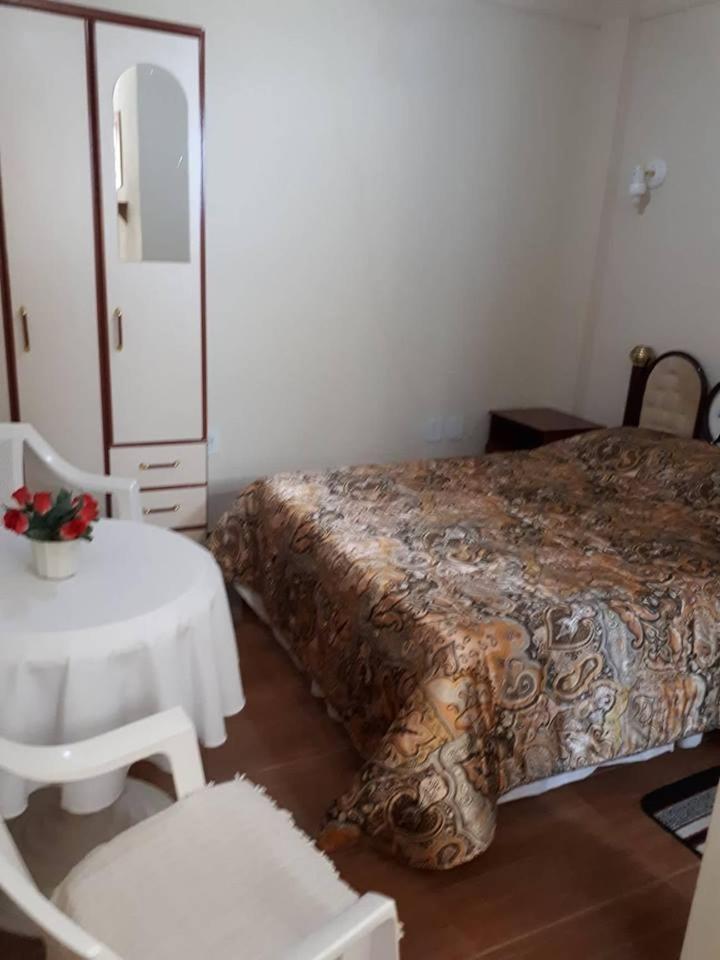 Hospedagem Narcizo ساو لورينسو المظهر الخارجي الصورة